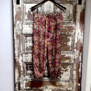 Anthropologie Boho Lounge Pants- Floral Print W/Leopard Trim, S
